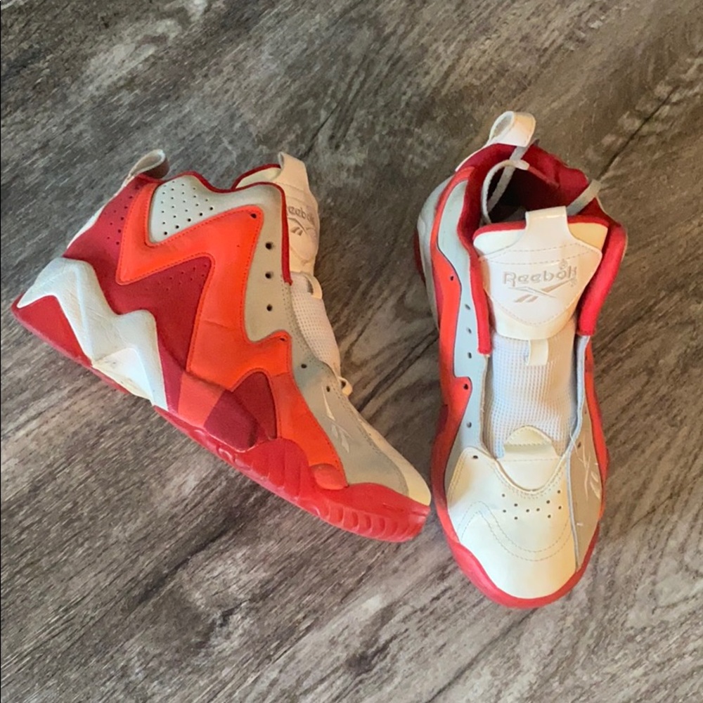 Reebok Kamikaze Mid II “Ghost of Christmas Past”